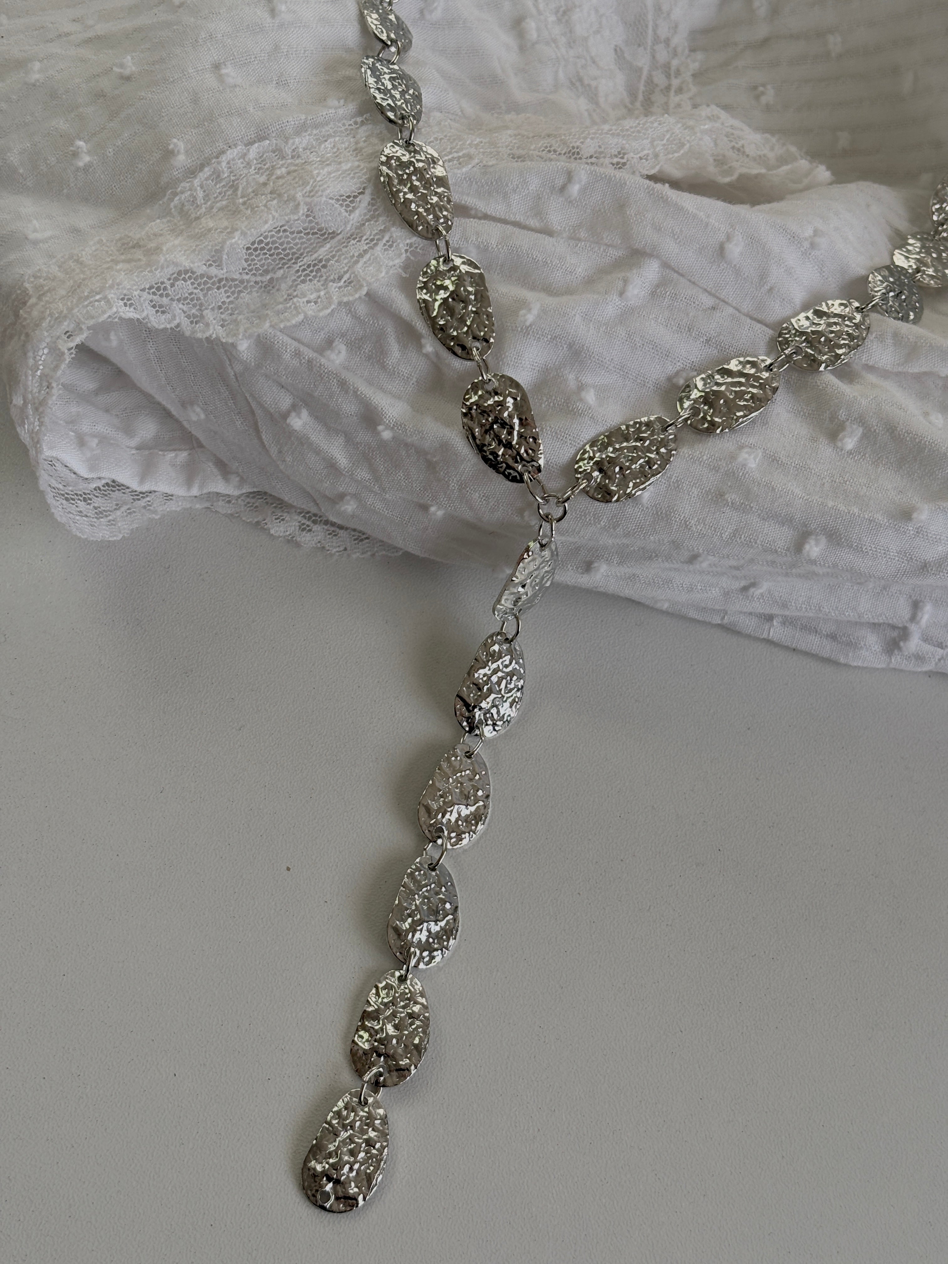 Collar gota