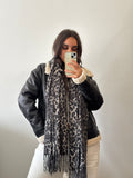Bufanda print gris