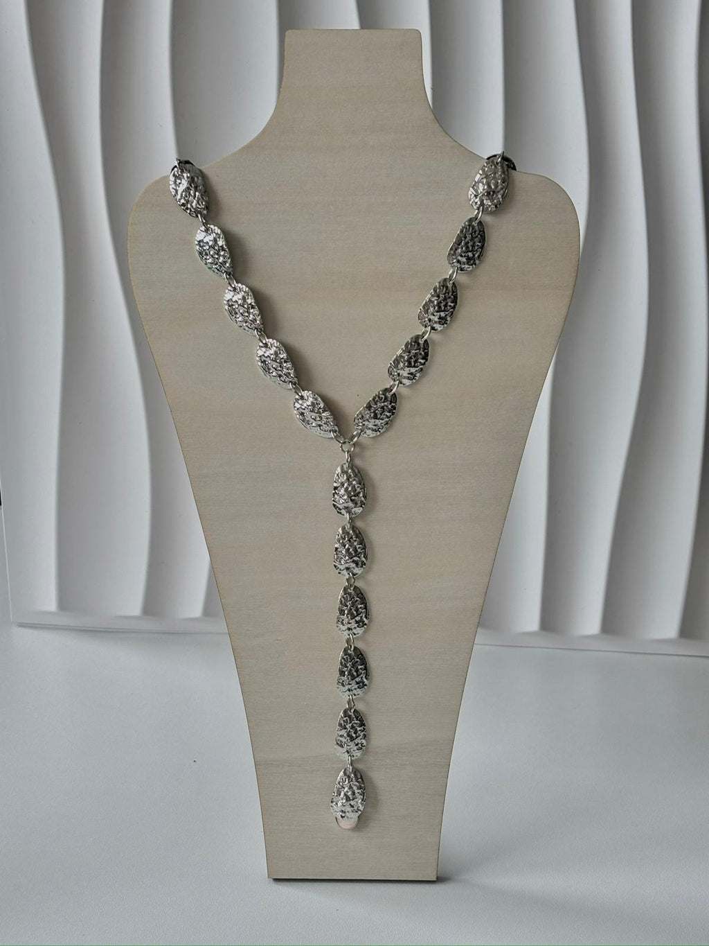 Collar gota